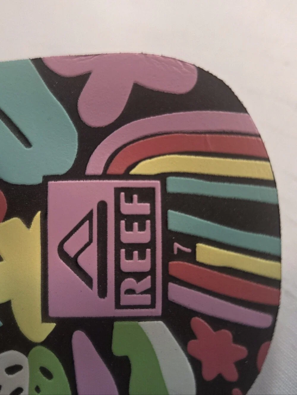Reef Kids Black Sandals with Multicolor Pattern